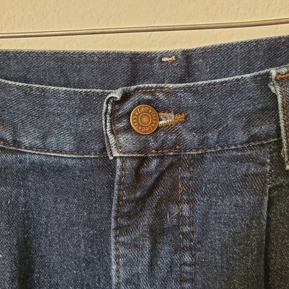 Size 12 Petite Vintage 80's Lee High-waisted Mom Jeans with pleats - Picture 9 of 9